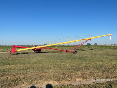 2014 Westfield MK-100-61 10 in x 61 ft Swing مسمار الحبوب