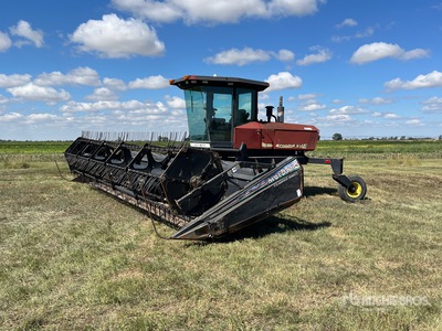 1994 Prairie Star 4900 Swather Hileradora
