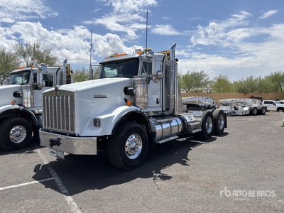 2017 Kenworth T800 6x4 Heavy Haul Wide Nose Day Cab Truck Tractor