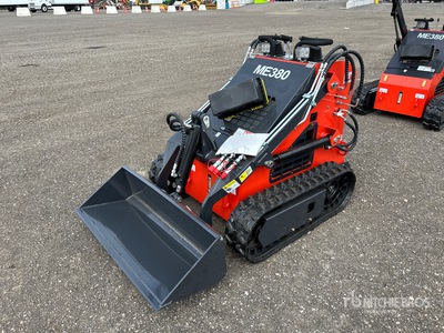 2025 SLK ME-380 Mini Ride on Compact Track Loader (Unused)
