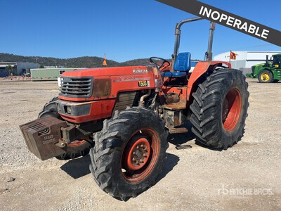Kubota ME9000 4WD Tractor (Inoperable)