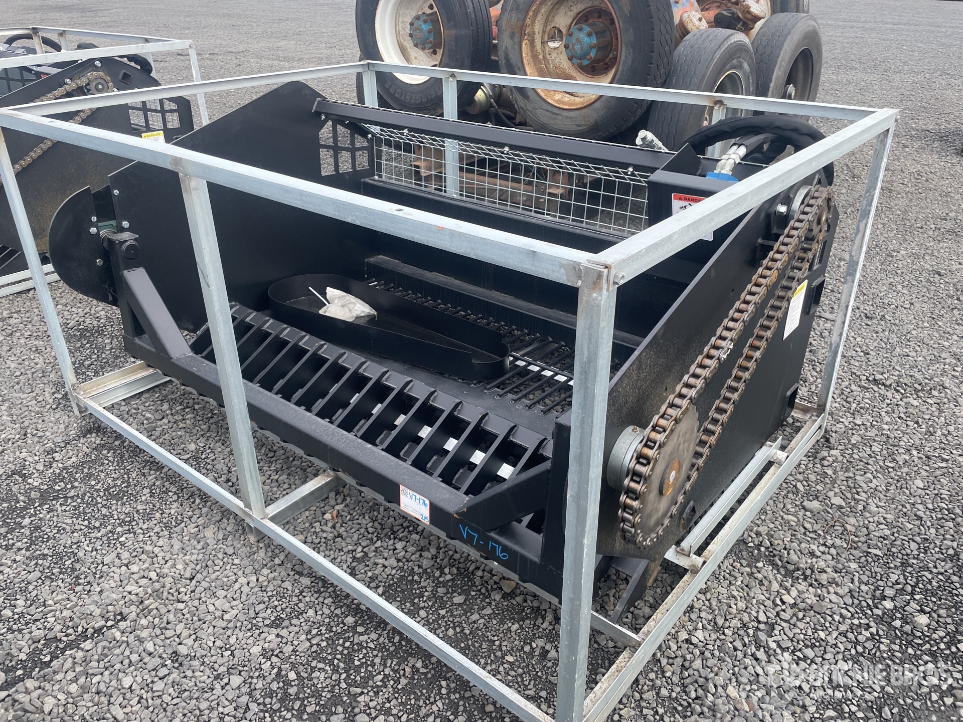 2025 Suihe 2000 mm Skid Steer Screening Bucket (Unused)