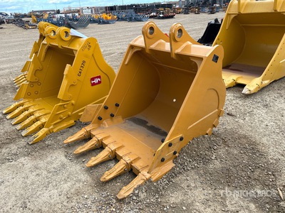 2025 GIYI GY-BK 42 in Digging Excavator Bucket - Fits Cat (Unused)