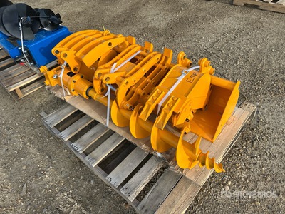 Quantity of (8) 2025 VICSEC Cat 301 VCA-8 Mini Excavator Attachments (Unused)