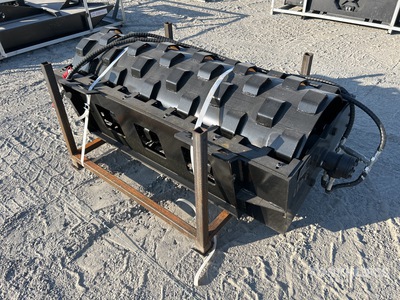 2025 GIYI GY-CW59 1500 mm Padfoot Skid Steer Vibratory Roller (Unused)