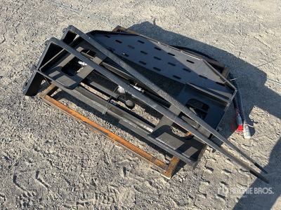 2025 GIYI SF60 1500 mm Skid Steer Forks (Unused)