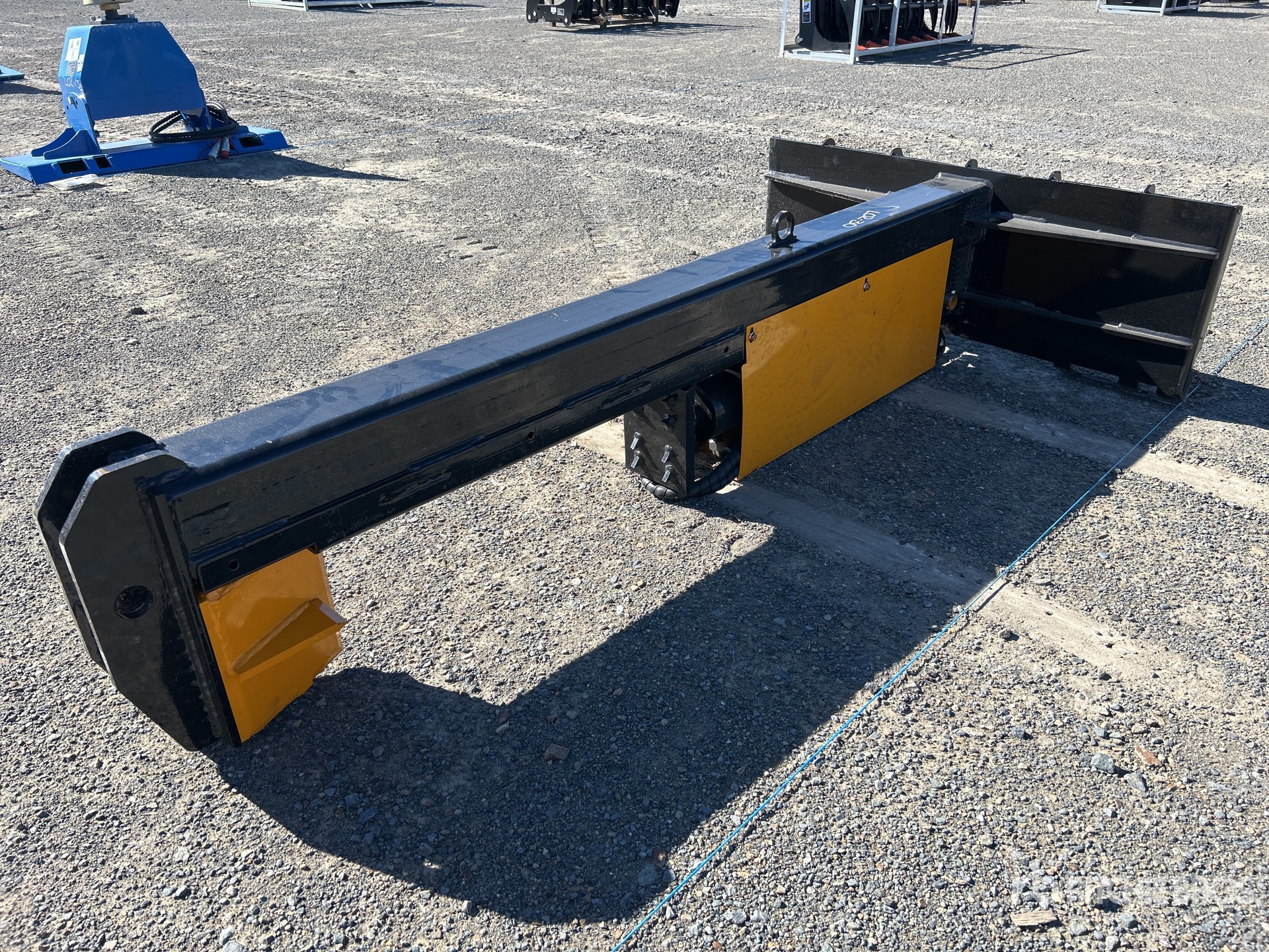 2025 GIYI GY-HLS25 Skid Steer Log Splitter (Unused)