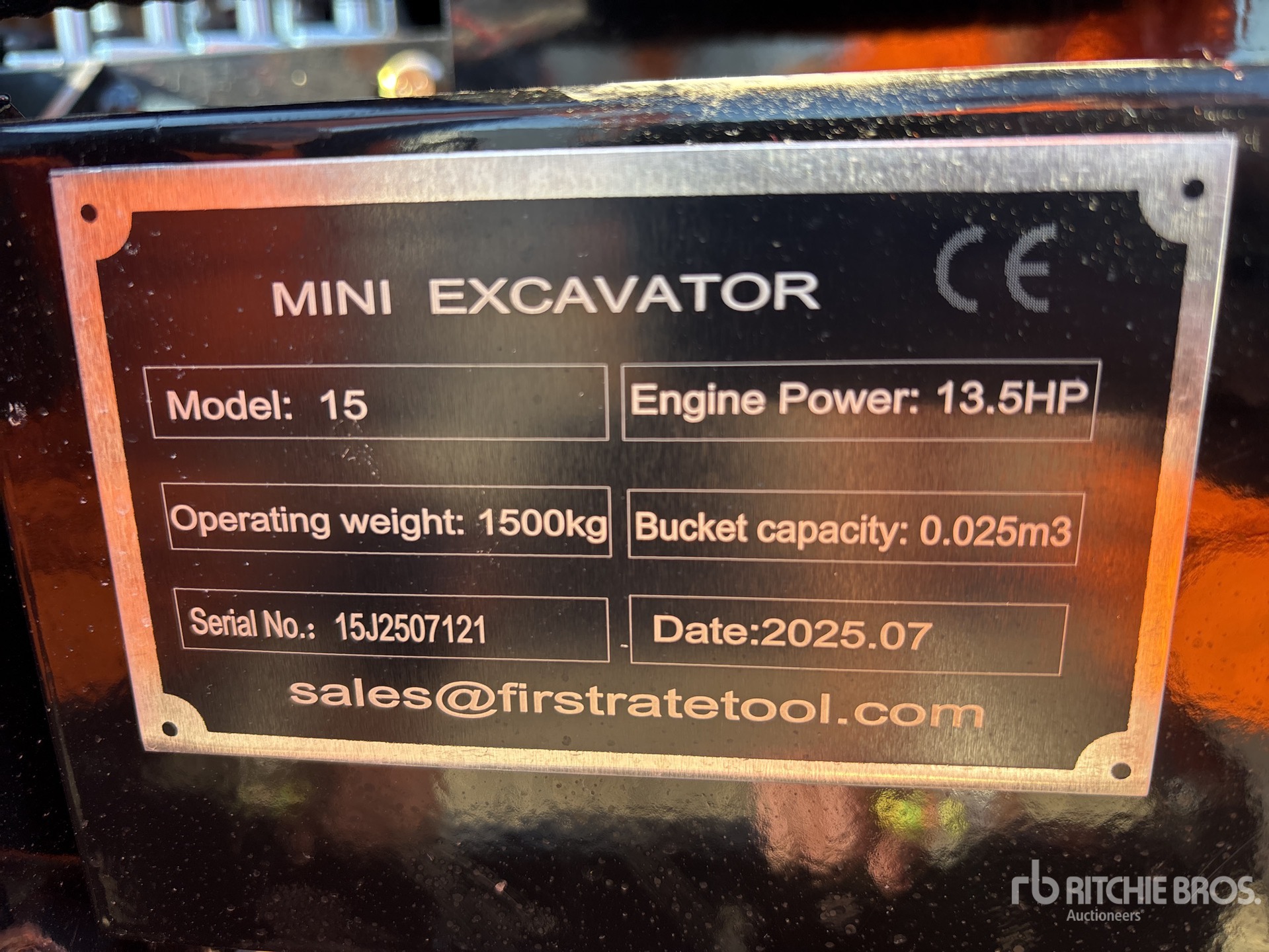 2025 VICSEC VC15 Mini Excavator (Unused)