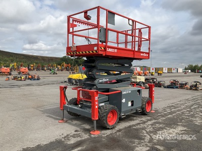 2015 Skyjack SJ6832 RT Diesel Elevador de tijera