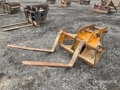 2021 CES 1100 mm Q/C Excavator Forks