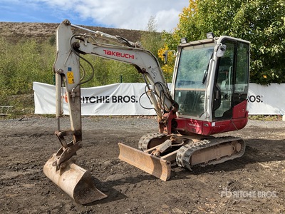 2017 Takeuchi TB230 Mini Excavator