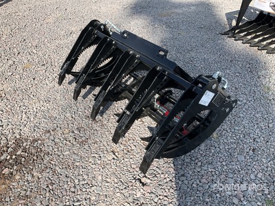 2025 GIYI GY-MCLG60 44 in Mini Grapa para Troncos para Minicaragador (Sin Usar) / Log Skid Steer Grapple (Unused)