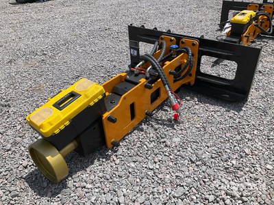 2025 GIYI D680 Martillo Piloteador para Minicargador (Sin Usar) / Skid Steer Post Driver (Unused)