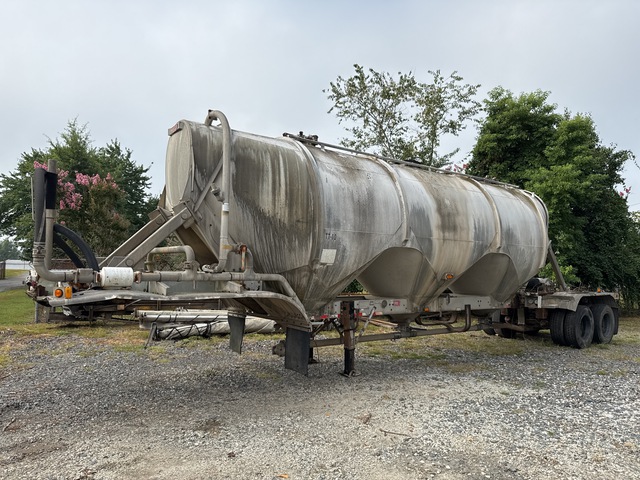 1999 Heil Pneumatic Bulk Trailer