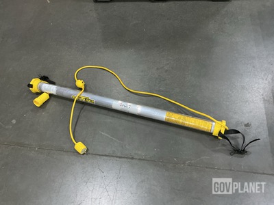 (32) General 1625-5007 Shelter Lights