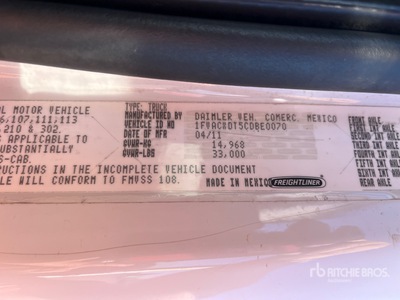 Altec DM47B on 2012 Freightliner M2106 4x2 شاحنة ديجر ديريك