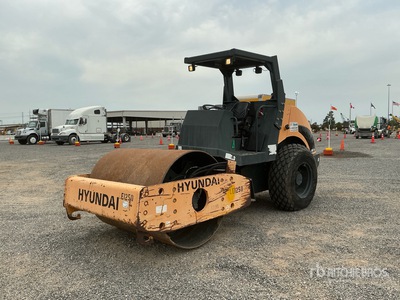2016 Hyundai HR70C-9 Smooth Drum Compactor