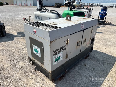 2011 Wacker Neuson G25 20 kW Skid-Mounted Generador