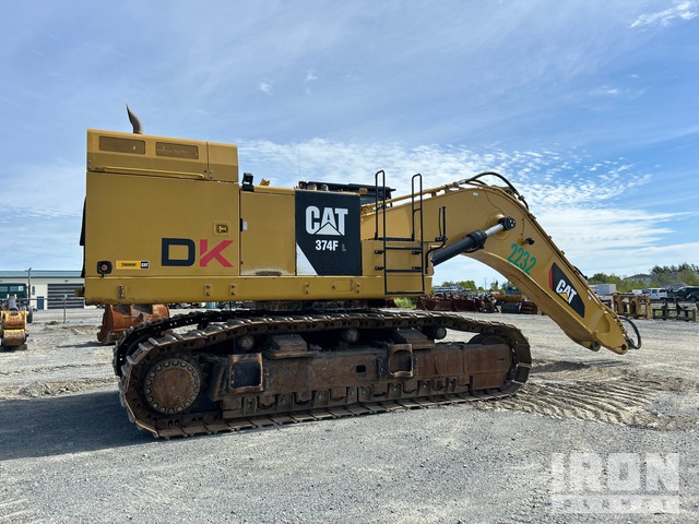EXCAVADORA 2017 CATERPILLAR 374