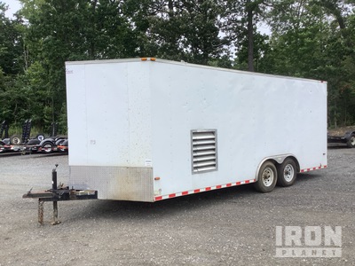 2015 Horton 24 ft T/A Enclosed Trailer