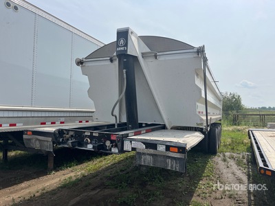 2024 Arne's 32 ft Tri/A kiep aanhangwagen