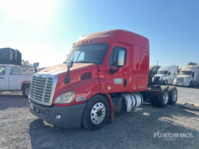 2017 Freightliner Cascadia 113 6x4 T/A Day Cab Truck Tractor