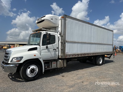 2018 Hino 268 4x2 Camions réfrigérés