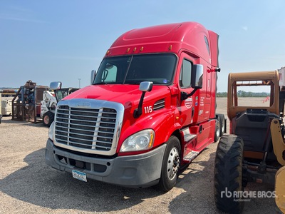 2016 Freightliner Cascadia 113 6x4 Cabeza Tractora Cabina Dormitorio