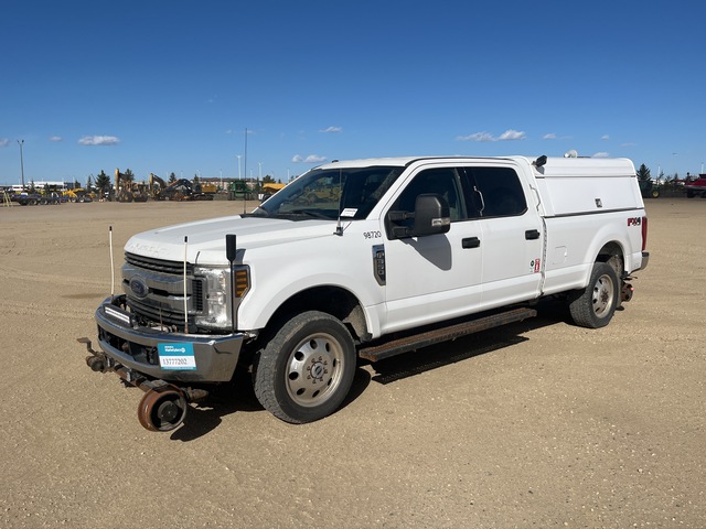 2019 Ford F-350 XLT 4x4 Crew Cab Pickup