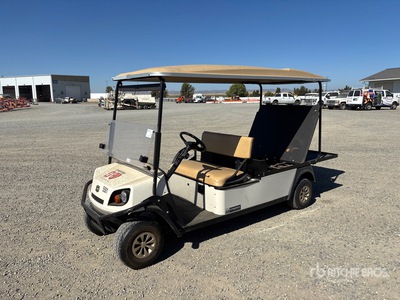 Cushman Shuttle 4X Electric Golf Cart