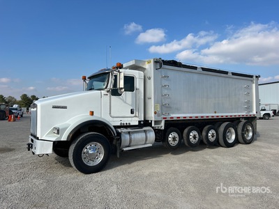 2013 Kenworth T800 12x4 Five Axle Dump Truck