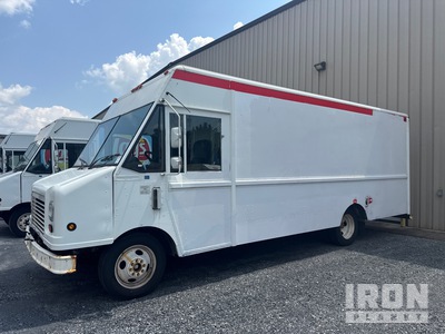 2005 WorkHorse P42 4x2 Step Van