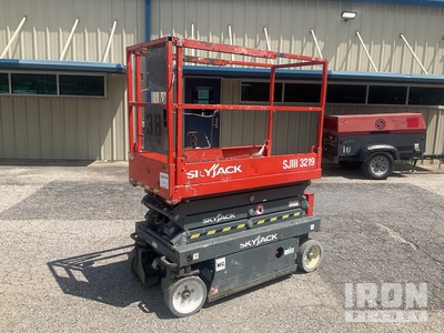 2016 Skyjack SJIII-3219 Electric Scissor Lift