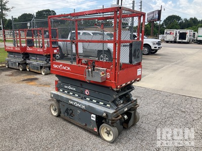 2017 Skyjack SJIII-3219 Electric Scissor Lift