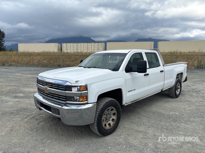 2016 Chevrolet Silverado 3500HD 4x4 Crew Cab Pickup