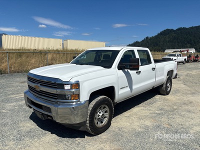 2017 Chevrolet Silverado 3500HD 4x4 Crew Cab Pickup