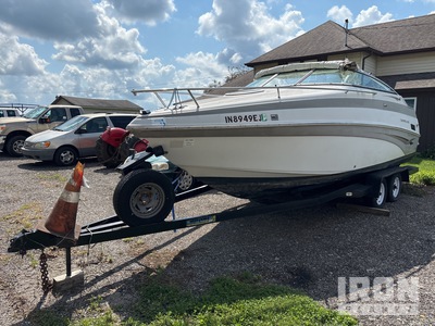 2005 Crownline MD2379BX 25 ft Bateau pour ski nautique w/ Trailer