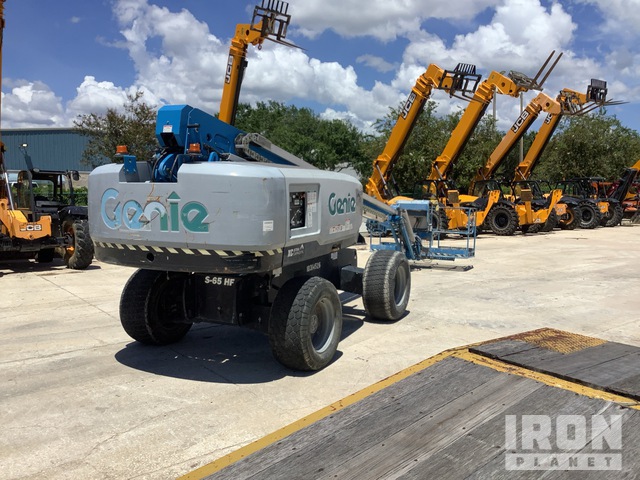ELEVADOR TELESCóPICO 2020 GENIE 4WD S65HF