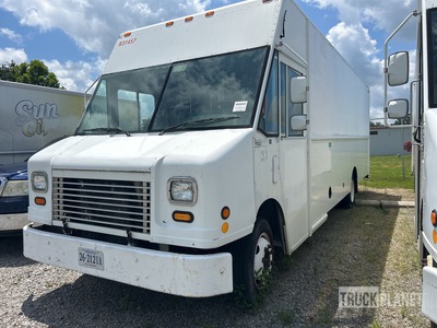 2007 Freightliner MT45 Kastenwagen