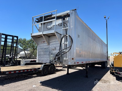 2005 Travis Body & Trailer S/10 45 ft T/A Aluminum Remorque à fond mouvant