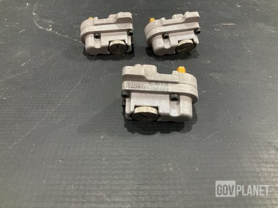(841) Stuart A3316777-1 Electrical Receptacle Connectors
