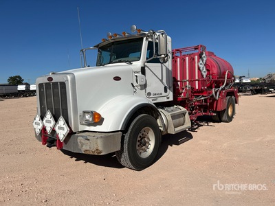 2014 Peterbilt 365 4x2 Chemical Additive Truck Divers