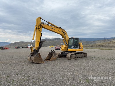 2010 Komatsu PC228US-3E0 Tracked Excavator