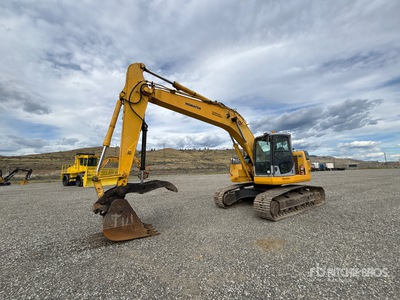 2010 Komatsu PC228US-3E0 Koparka gąsienicowa