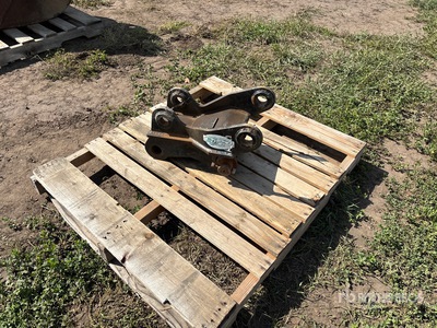 10 in Backhoe Coupler
