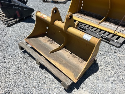 Teran 48 in Cleanup Baggerladerlöffel - Fits Case 580K