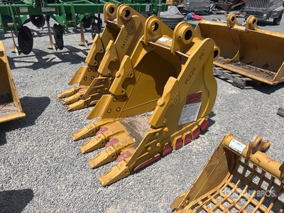 Teran BKTPC22030HD 30 in Digging Baggerlöffel - Fits Komatsu PC220 (Unused)