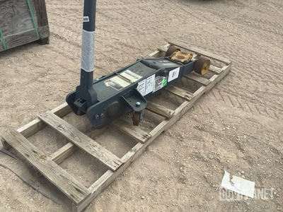 Hein-Werner 10-Ton Service Jack