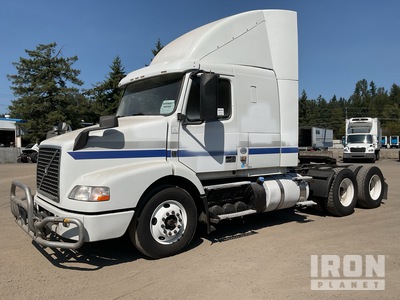 2015 Volvo VNR64T 6x4 T/A Slaapcabine Trekker