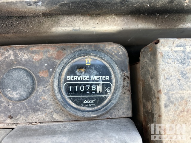 EXCAVADORA 1990 KOMATSU PC220LC5L